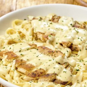 Chicken Alfredo (Grande)